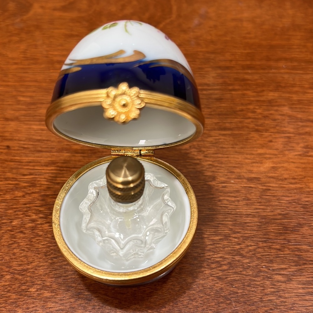 Limoge Egg - Picture 3 of 5